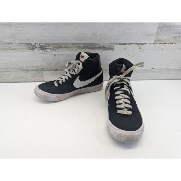 Nike Blazer Mid 77 Suede DD3237-002 4.5Y Sneaker - Picture 1 of 9